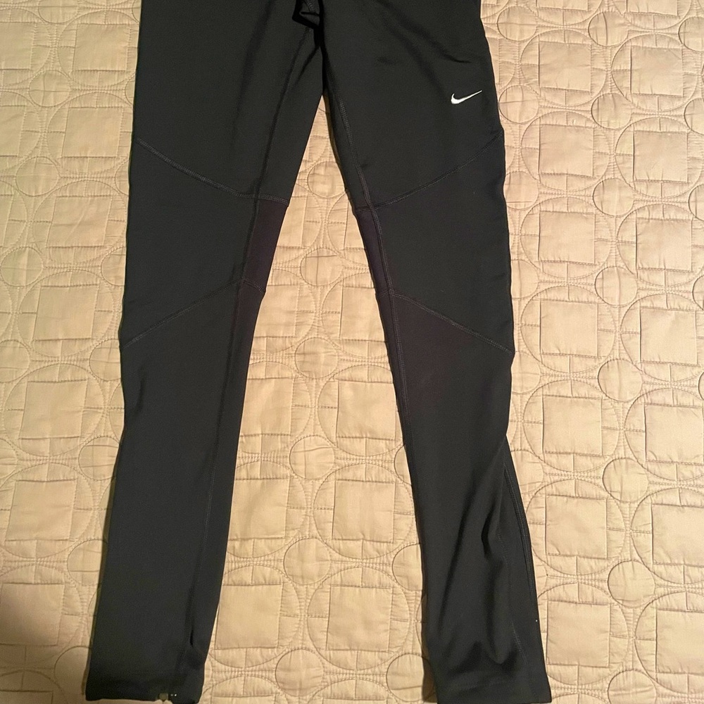 Excellent condition Nike dri fit leggings